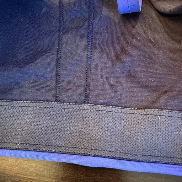 Lululemon Sweat Times Bra
Moroccan Blue / Midnight Navy - Picture 7 of 8